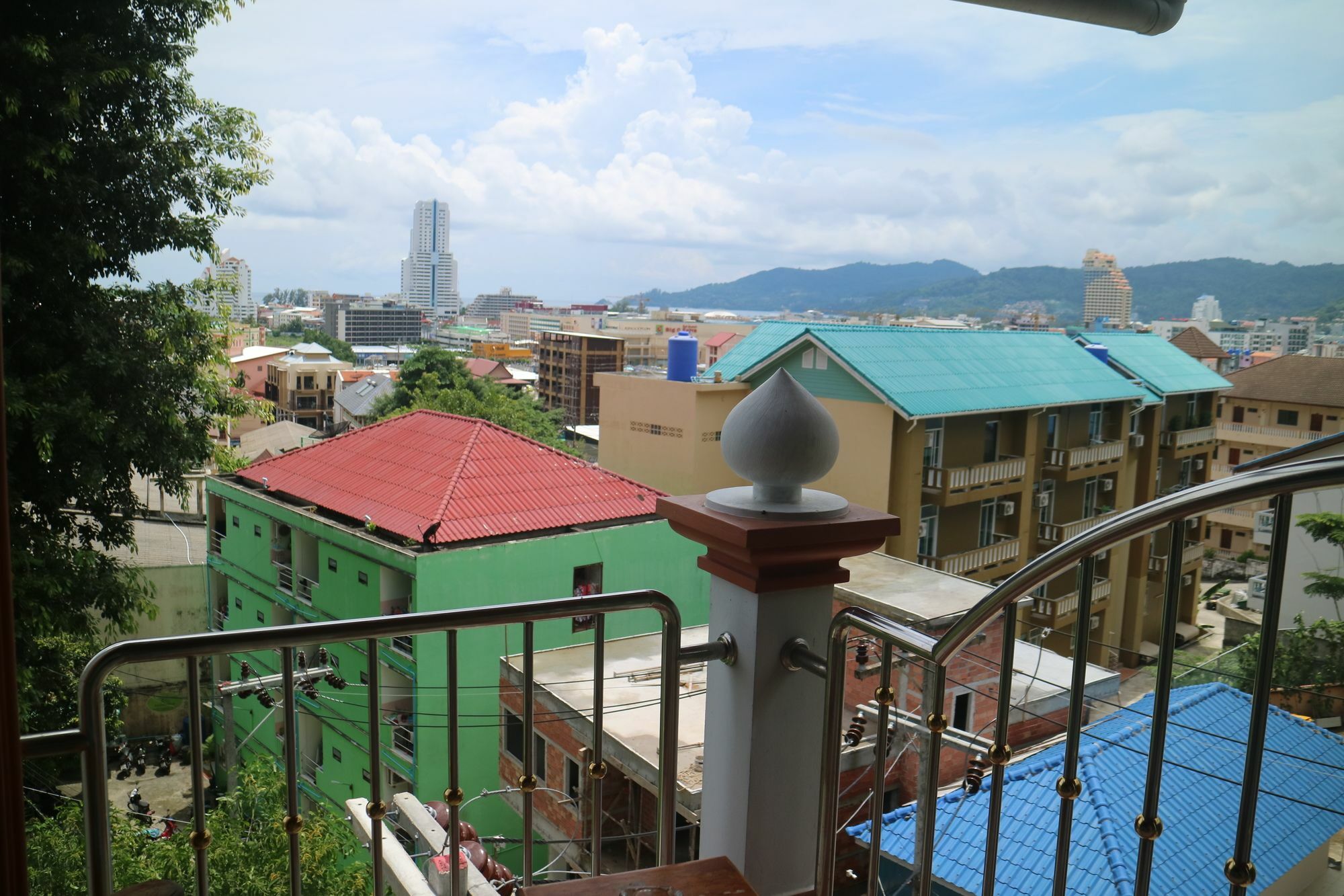 Hotel Grand View Patong Exteriér fotografie